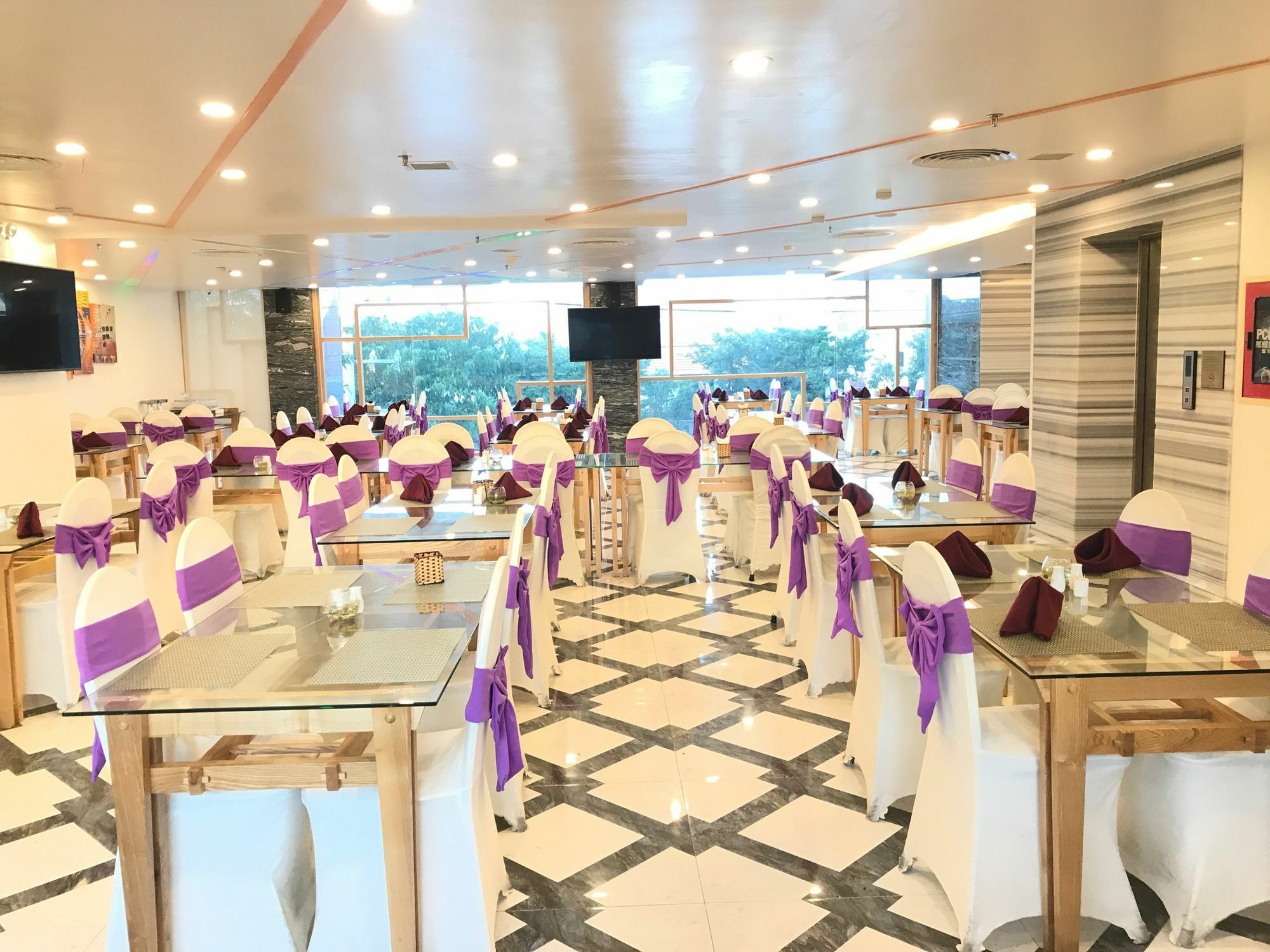 Grand Jeep Hotel Da Nang Eksteriør billede
